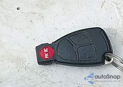 2004 Mercedes-Benz C 230 Kompressor Sport/Sport из США, поврежденный, VIN WDBRF40J84A643409